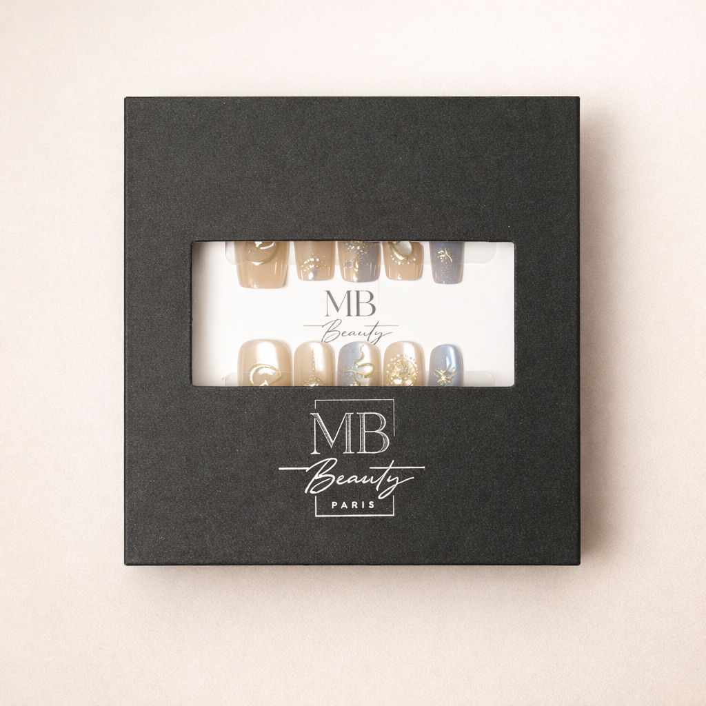 Boîte MB Beauty avec ongles press-on Or Solaire dorés élégants