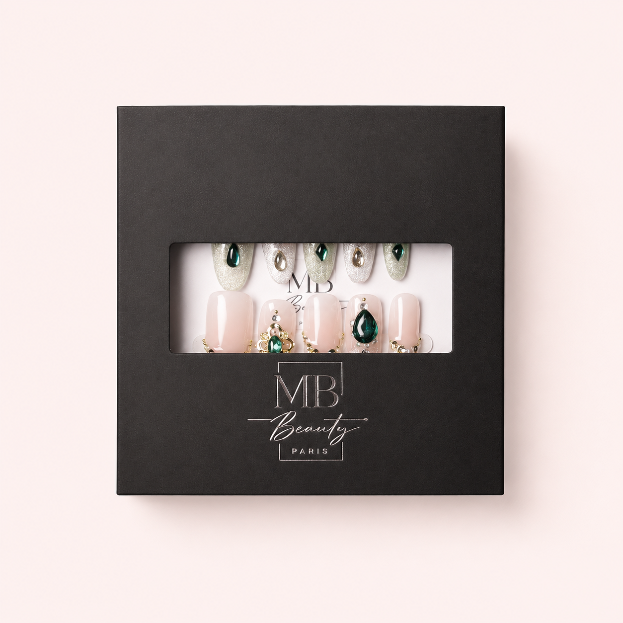 Packaging MB Beauty Paris du set Éclat d’Émeraude faux ongles press-on
